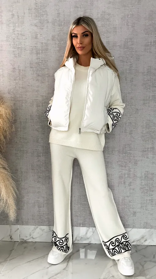 Idealna wiosenna kamizelka ECRU z kapturem zdobiona cyrkoniami - R624