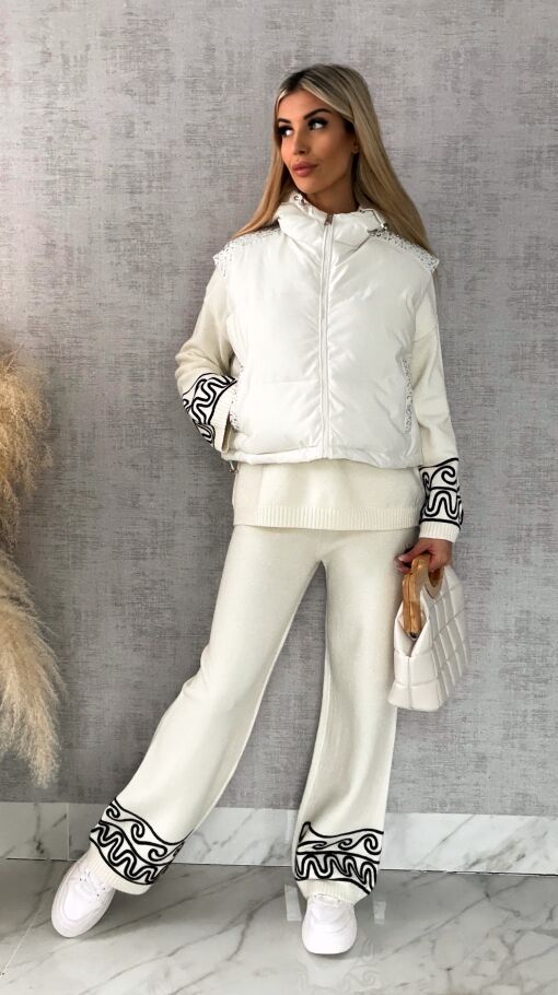 Idealna wiosenna kamizelka ECRU z kapturem zdobiona cyrkoniami - R624