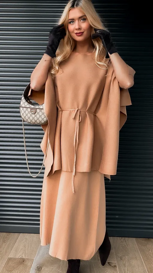 Elegancki dzianinowy komplet tunika + spódnica ONE SIZE toffi - R315C