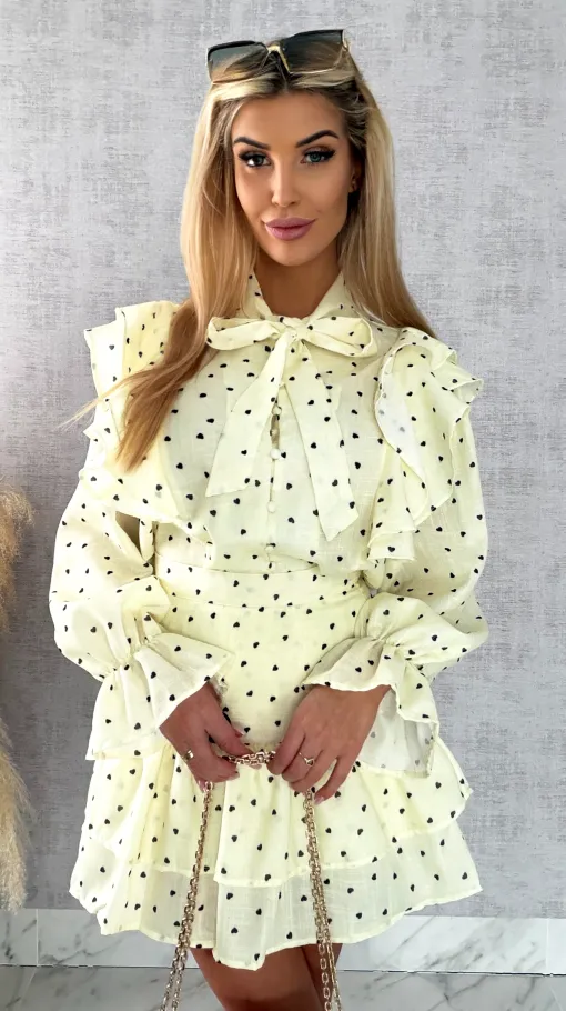 Słodki pastelowy komplet w mini serduszka koszula + spódnico spodenki - R466