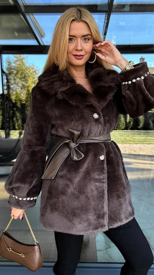 Ekskluzywne czekoladowe futerko GLAMUR zdobione kryształkami - R326B