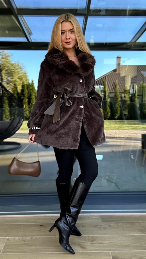 Ekskluzywne czekoladowe futerko GLAMUR zdobione kryształkami - R326B