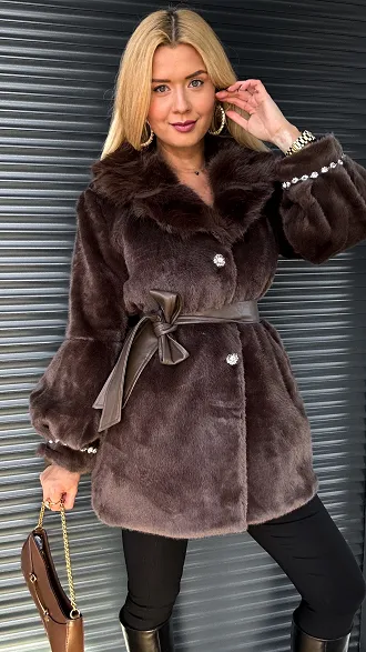 Ekskluzywne czekoladowe futerko GLAMUR zdobione kryształkami - R326B