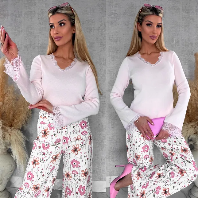 Wiosenna dzianinowy bluzka z koronką i dzwonami ONE SIZE róż - R681