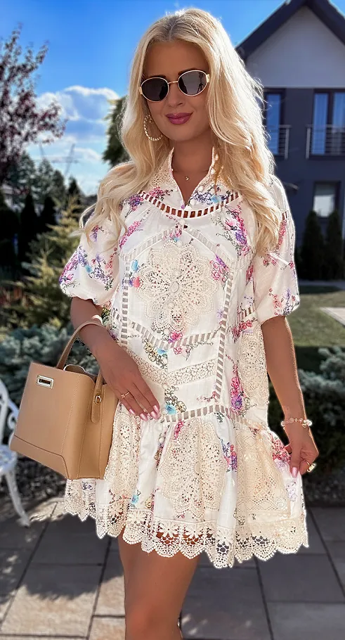 Oryginalna sukienka z koronkami w malowane kwiaty LEN i BAWEŁNA - R770