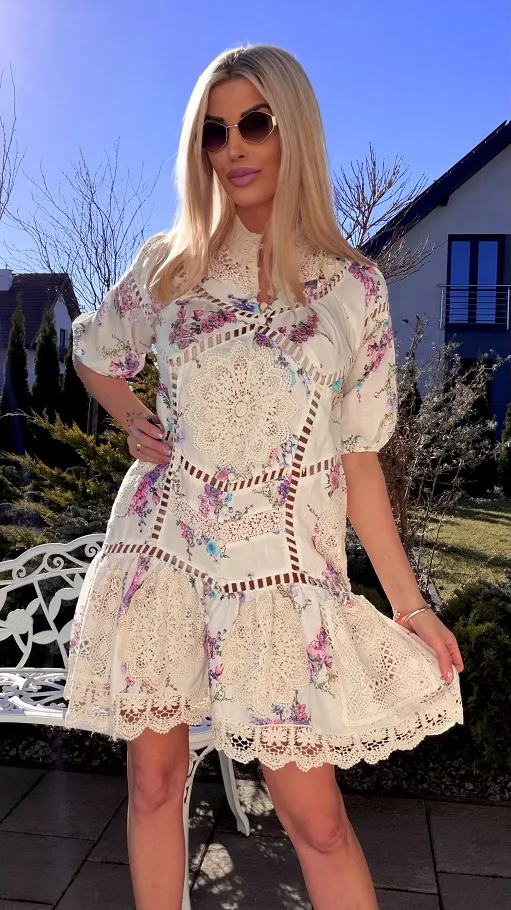 Oryginalna sukienka z koronkami w malowane kwiaty LEN i BAWEŁNA - R770