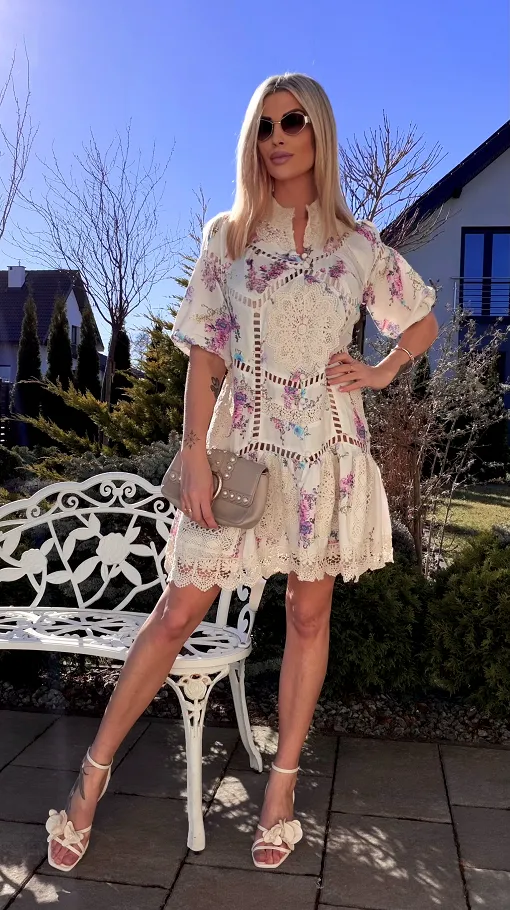 Oryginalna sukienka z koronkami w malowane kwiaty LEN i BAWEŁNA - R770