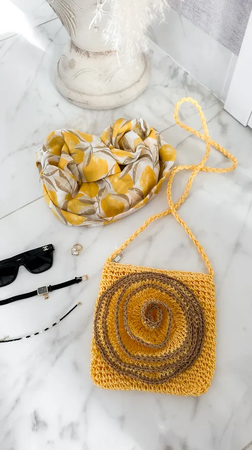 Lekka pleciona torebka z dużą RÓŻĄ żółta - P654A