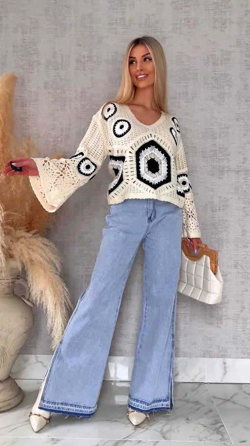 Mega modny ażurowy sweterek w szydełkowym stylu BLACK - R659D