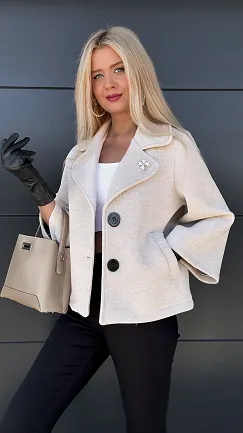 Jesienny płaszczyk z koniczynką ONE SIZE beżowy - P986