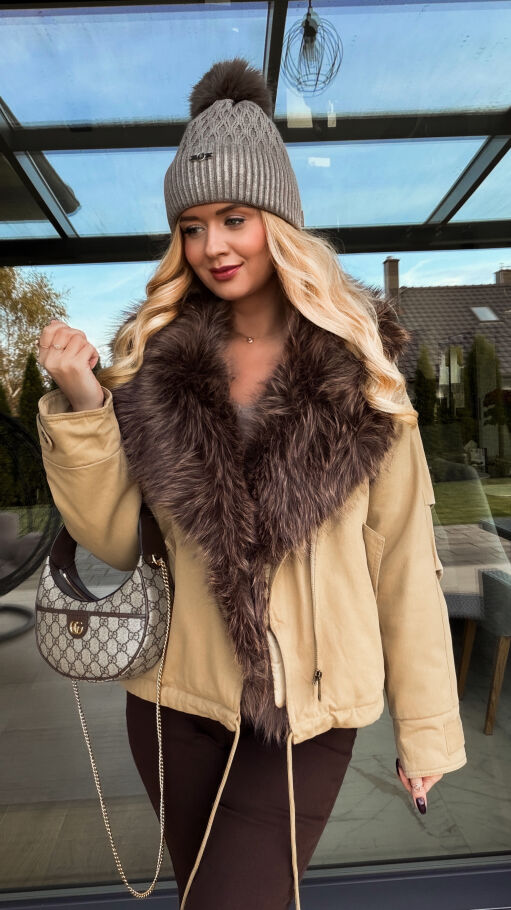 Bawełniana ocieplana kurtka zimowa z futerkiem ONE SIZE - R207A