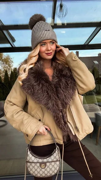 Bawełniana ocieplana kurtka zimowa z futerkiem ONE SIZE - R207A