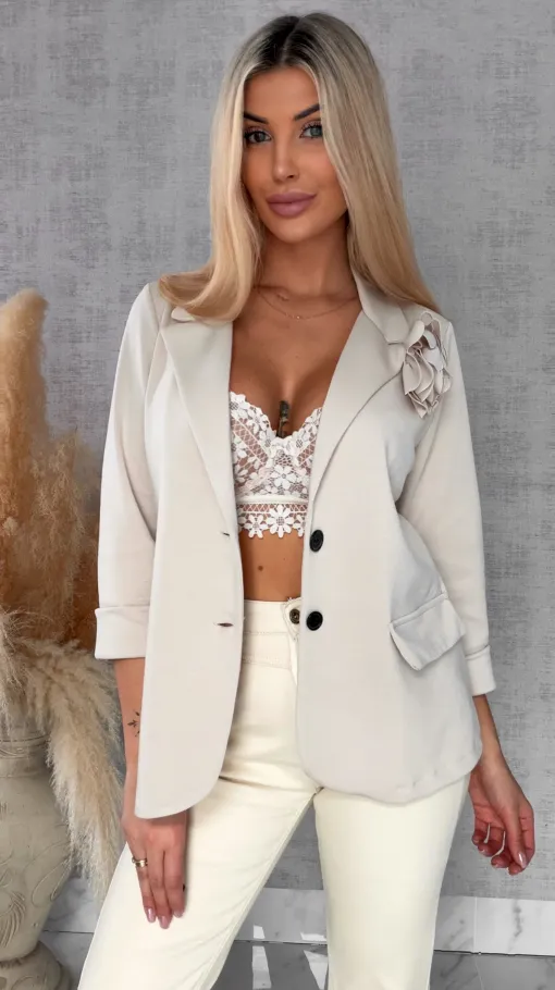 Wygodna masełkowa marynarka z różą BEŻOWA one size - R556A