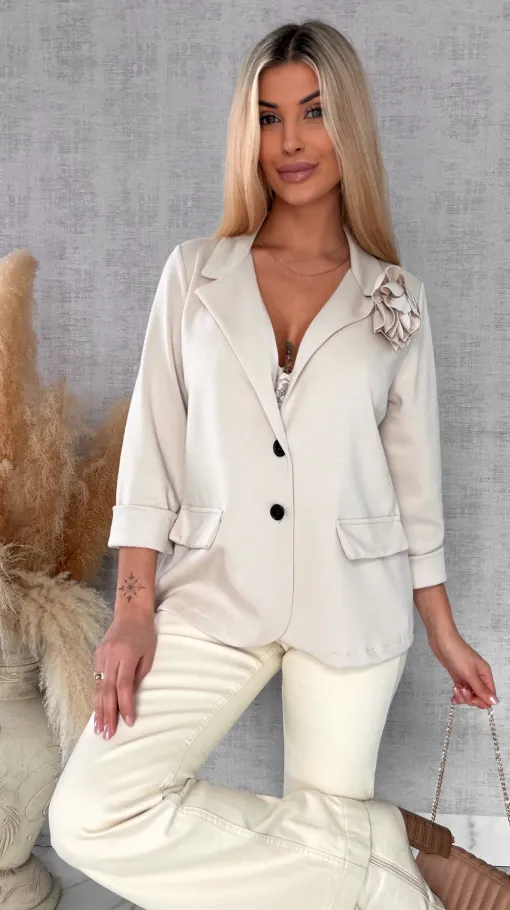 Wygodna masełkowa marynarka z różą BEŻOWA one size - R556A