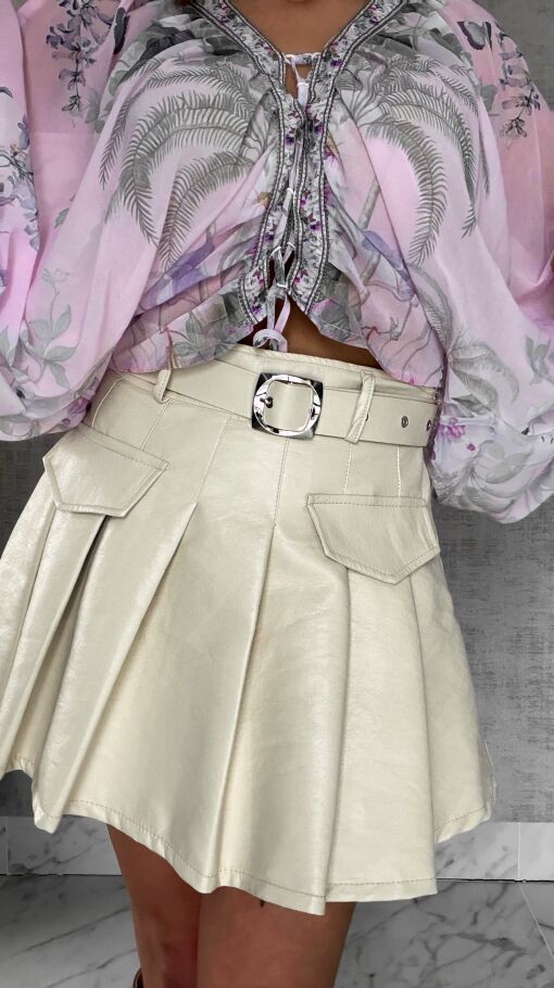 Skórzana spódniczka z plisowaniem + pasek JASNY BEŻ - R588