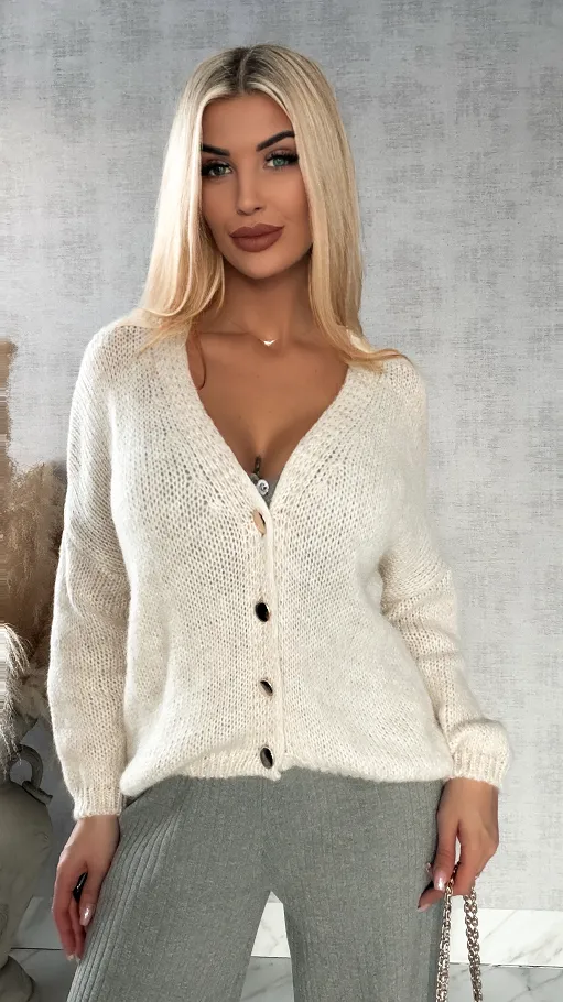 Lekki puszysty sweter na guziki JASNY BEŻ - P148A