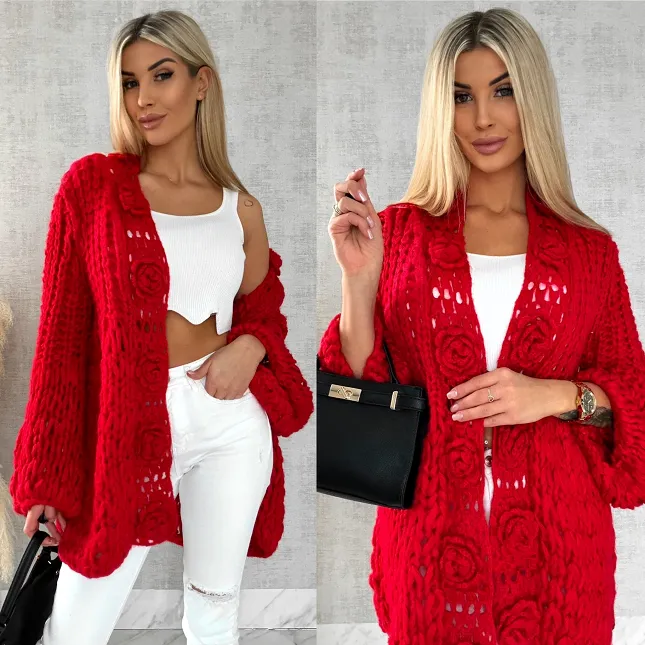 Ekskluzywny grubo pleciony sweter narzutka CZERWONY hand made - R473