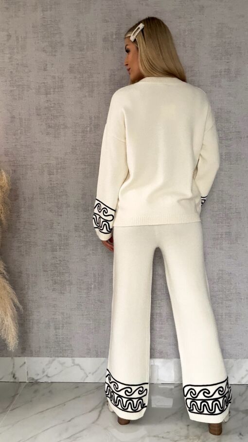 Wiosenny komplet dzianinowy ECRU sweter + spodnie ONE SIZE wiskoza - R656