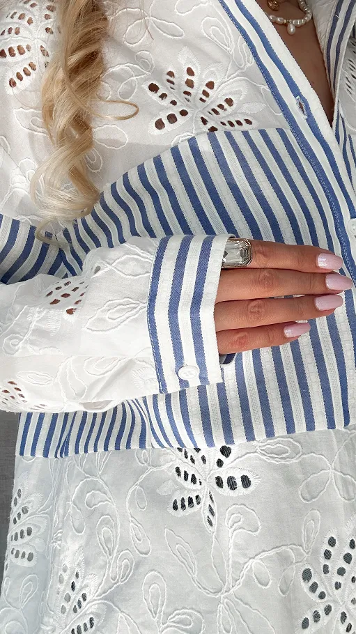 Świetna bawełniana koszula w niebieskie paski ONE SIZE - P631