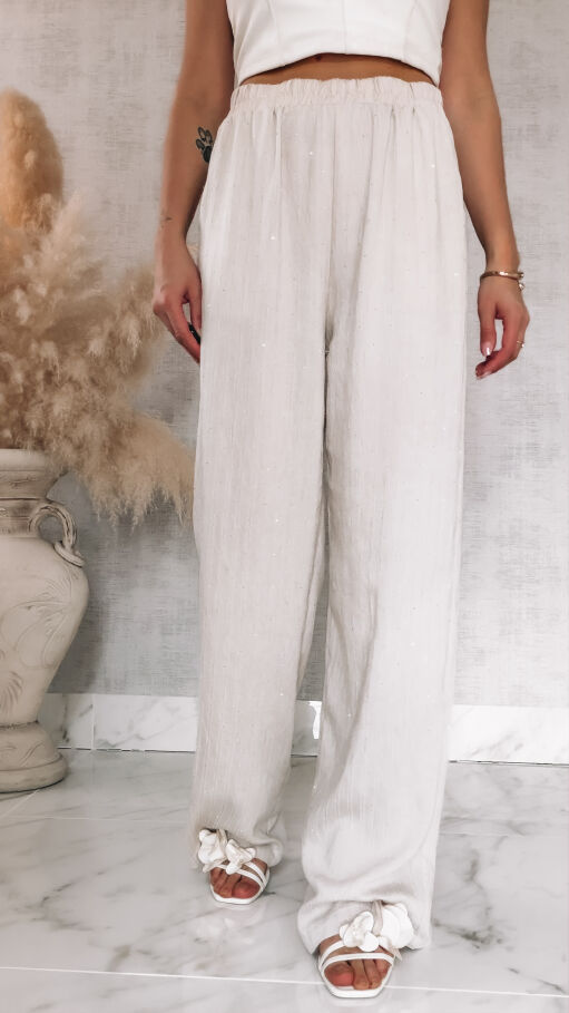 Komplet w delikatne paski i mini cyrkonie koszula + spodnie ONE SIZE jasny beż - R841A