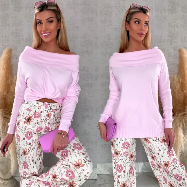 Dzianinowy lekki sweter z dekoltem łódka ONE SIZE pink - R648