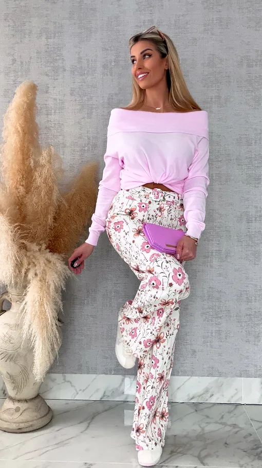 Dzianinowy lekki sweter z dekoltem łódka ONE SIZE pink - R648