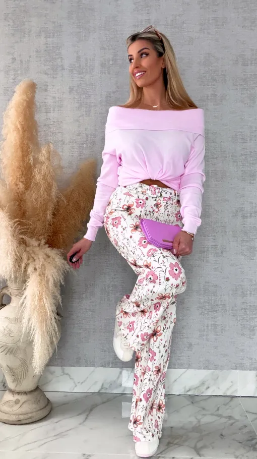 Dzianinowy lekki sweter z dekoltem łódka ONE SIZE pink - R648