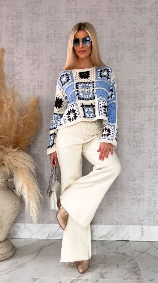 Świetny lekki ażurowy sweter w szydełkowym stylu w odcieniach BLUE - R690A