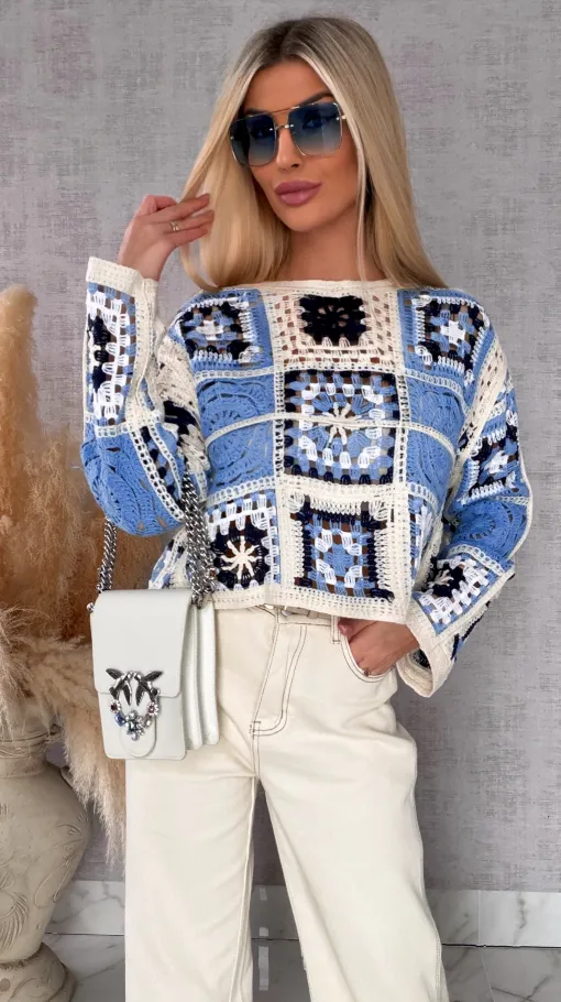 Świetny lekki ażurowy sweter w szydełkowym stylu w odcieniach BLUE - R690A