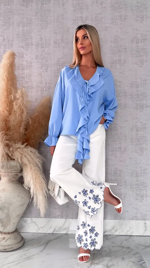 Elegancka niebieska bluzka z ozdobnym wiązanym dekoltem ONE SIZE - R562