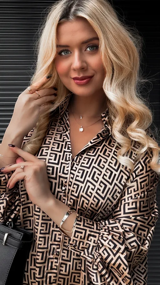 Luźna beżowa koszula w stylu nietoperz ONE SIZE - R370A