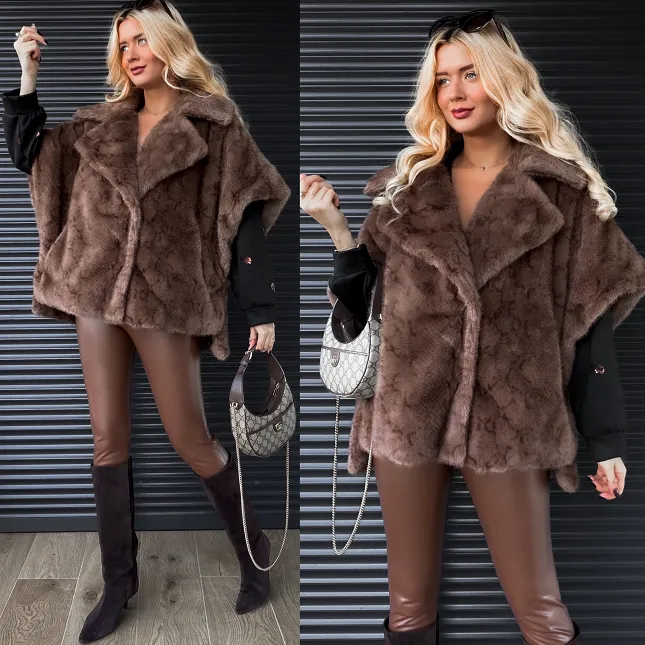 Ekskluzywne brązowe futerko ONE SIZE - R305