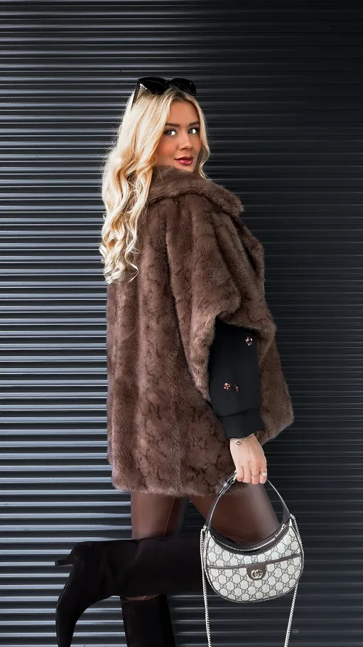 Ekskluzywne brązowe futerko ONE SIZE - R305