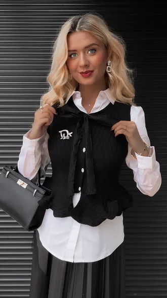 Elegancka dzianinowa kamizelka ONE SIZE czarna - R366