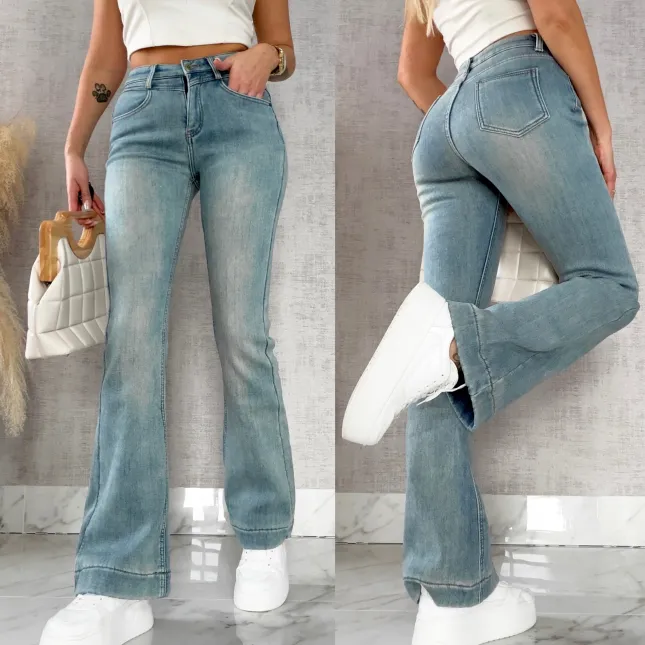 Ocieplane elastyczne spodnie jeansowe dzwony BLUE JEANS - R495A