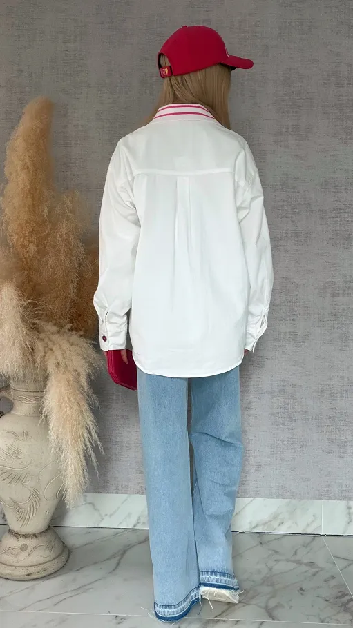 WHITE JEANS katana jeansowa z ozdobną kieszenią ONE SIZE - R631A