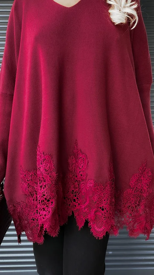Elegancki długi sweter z koronką w kolorze BORDO - R172A