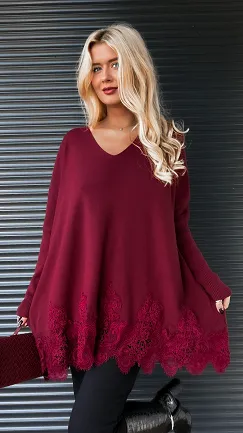 Elegancki długi sweter z koronką w kolorze BORDO - R172A