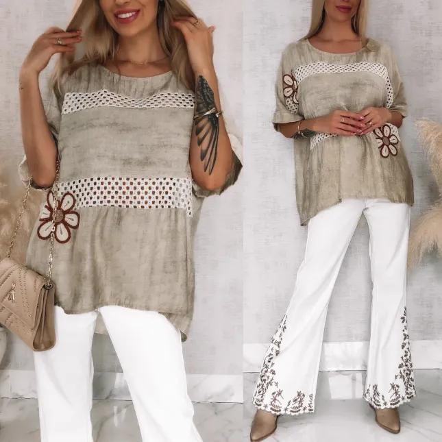 Luźna bluzka oversize z kwiatami melanżowy beż ONE SIZE wiskoza - R848