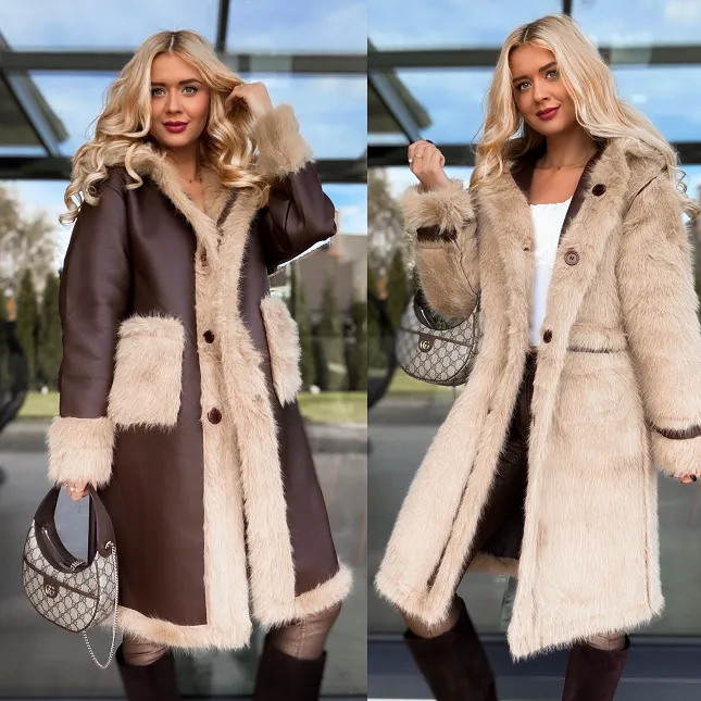 Ekskluzywny dwustronny płaszcz czekoladowy ONE SIZE - R202A