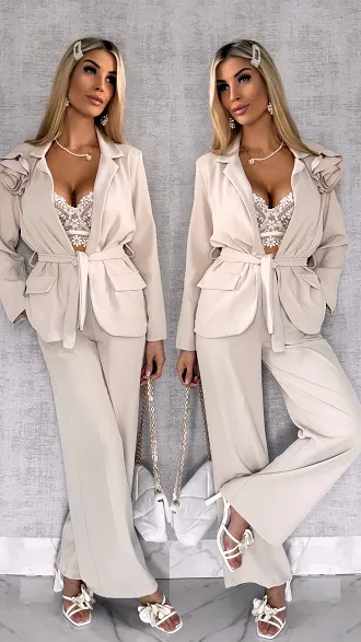 Elegancki beżowy komplet z broszką żakiet + spodnie - R547B