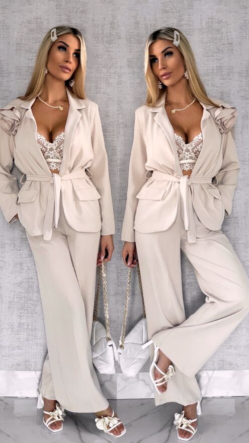 Elegancki beżowy komplet z broszką żakiet + spodnie - R547B