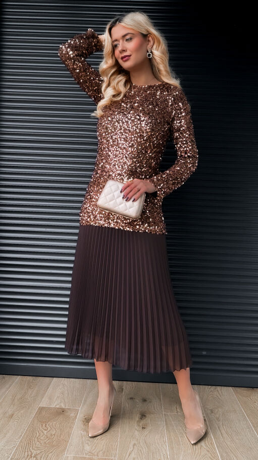 Długa sukienka warstwowa w cekiny z plisowaniem ONE SIZE czekolada - R408A