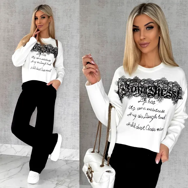 Oryginalny wiosenny komplet dzianinowy jasna bluza + czarne spodnie ONE SIZE - R597