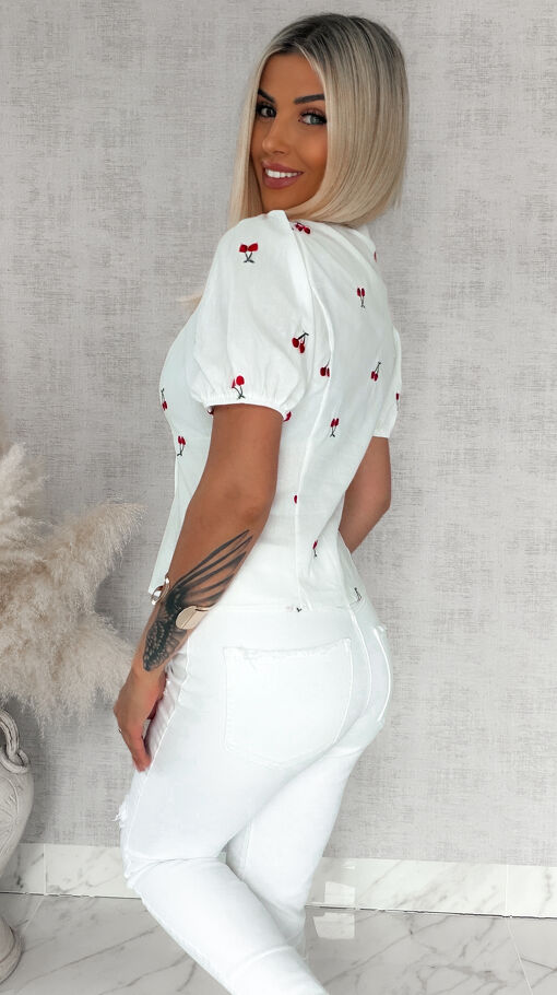 Elegancka biała bluzka koszulowa w haftowane wisienki BAWEŁNIANA - S086