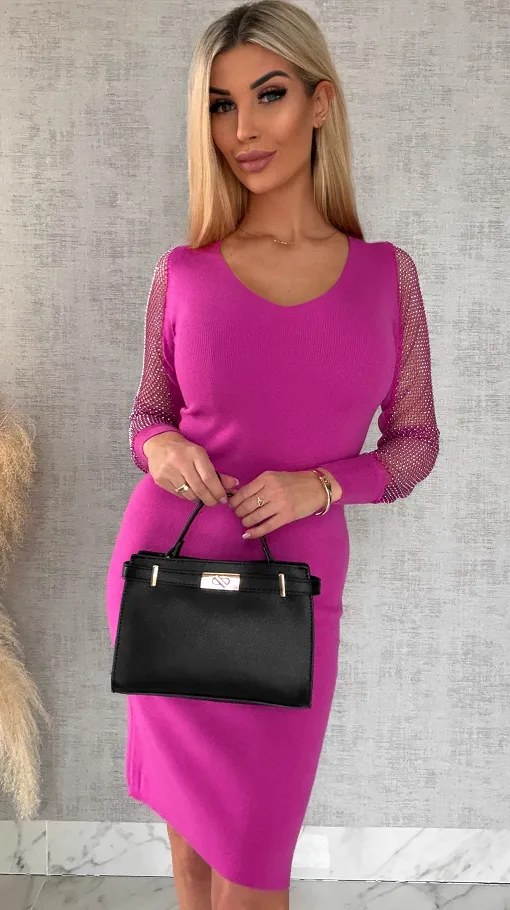 Świetna dzianinowa sukienka z ozdobną siateczką FUKSJA wiskoza - R582