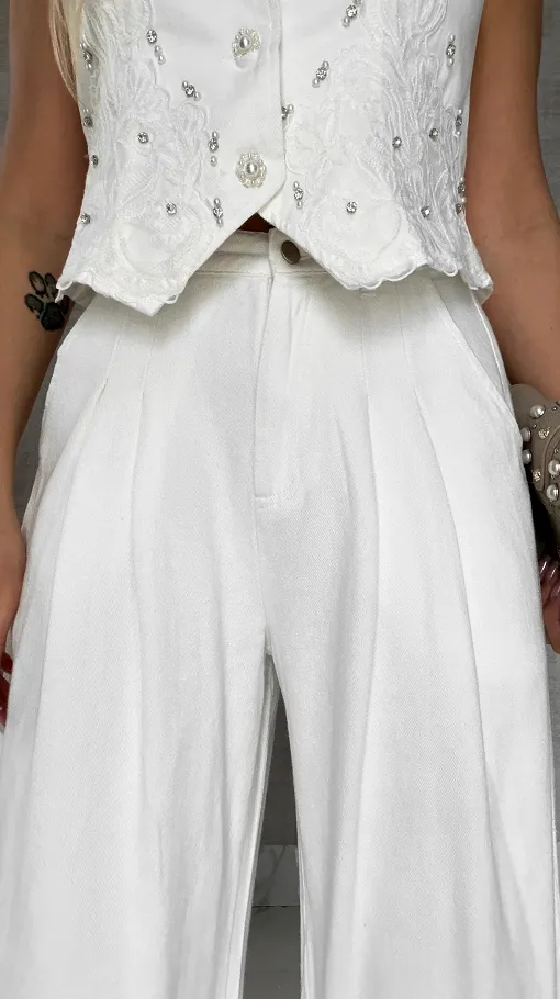 Ekskluzywny biały komplet jeansowy kamizelka + spodnie WHITE JEANS - R633