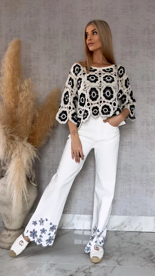 Lekki ażurowy sweterek w szydełkowym stylu GRANAT - R691B