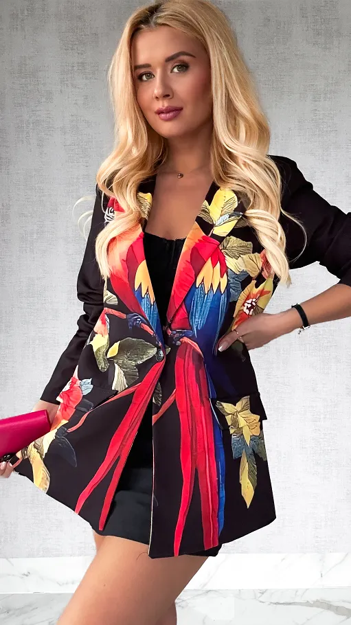 Wiosenna czarna marynarka OVERSIZE z kolorową papugą - P505