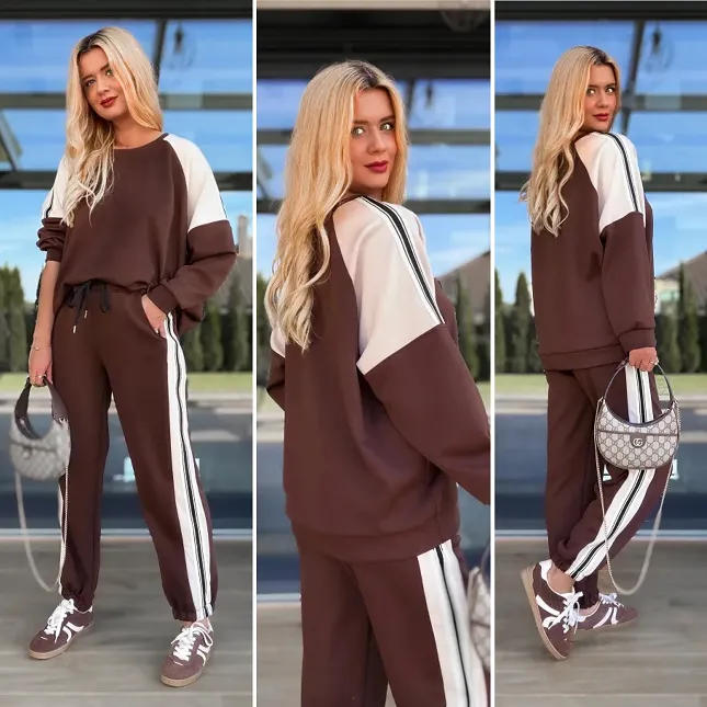 Brązowy komplet dresowy z paskami ONE SIZE - R139A